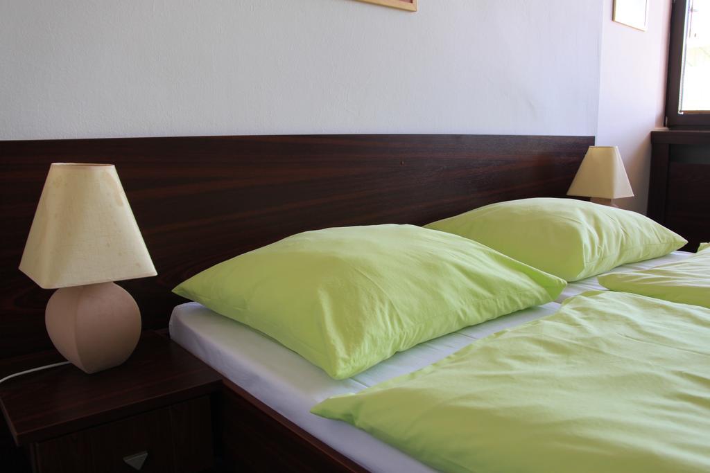 Hotel Bothe Považská Bystrica Habitación foto